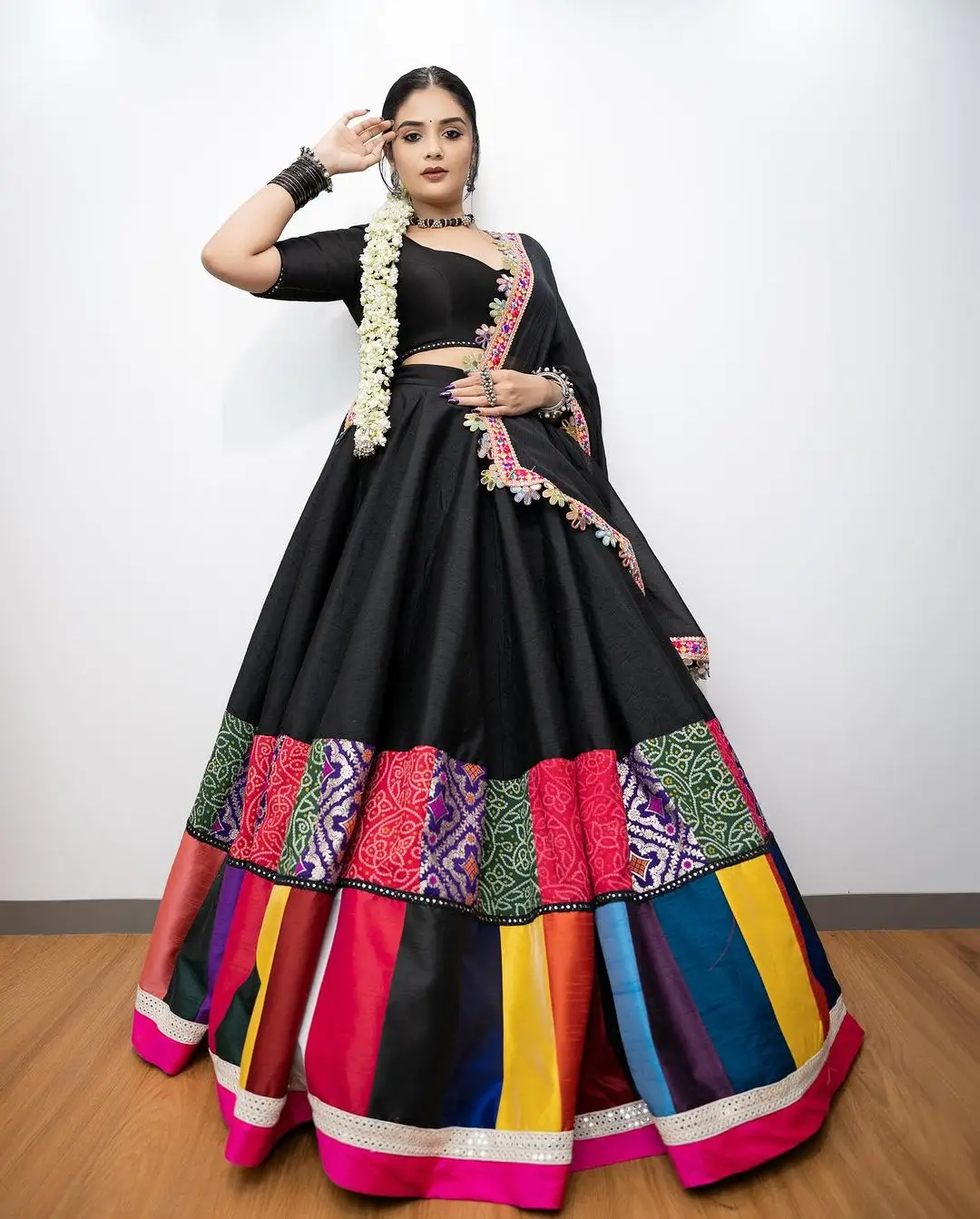 ZEETV Actress Sreemukhi in Black Lehenga Choli